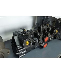 Гидравлический насос 6686702, 6685032, 6685033 Bobcat S130 skid steer loader